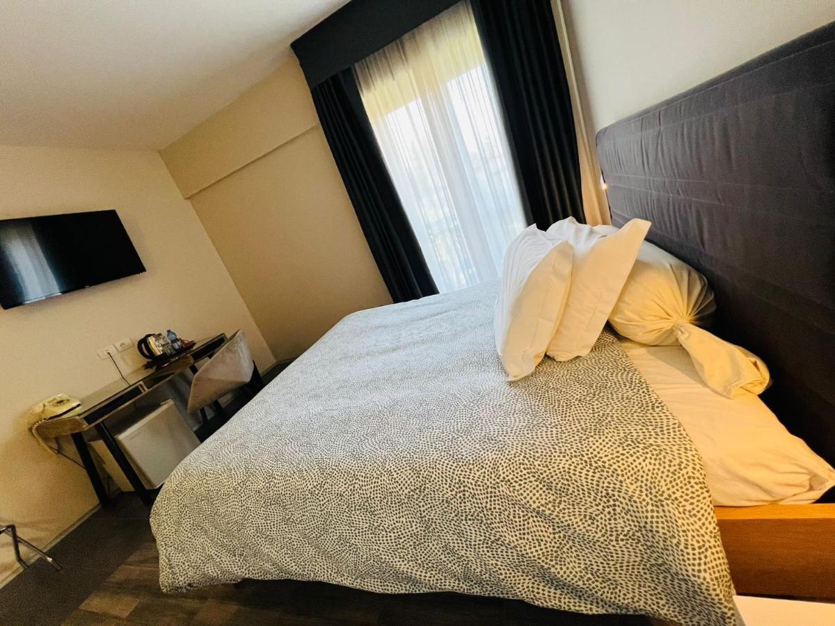 Hotel Garni Santa Caterina Орта Сан Джулио Екстериор снимка