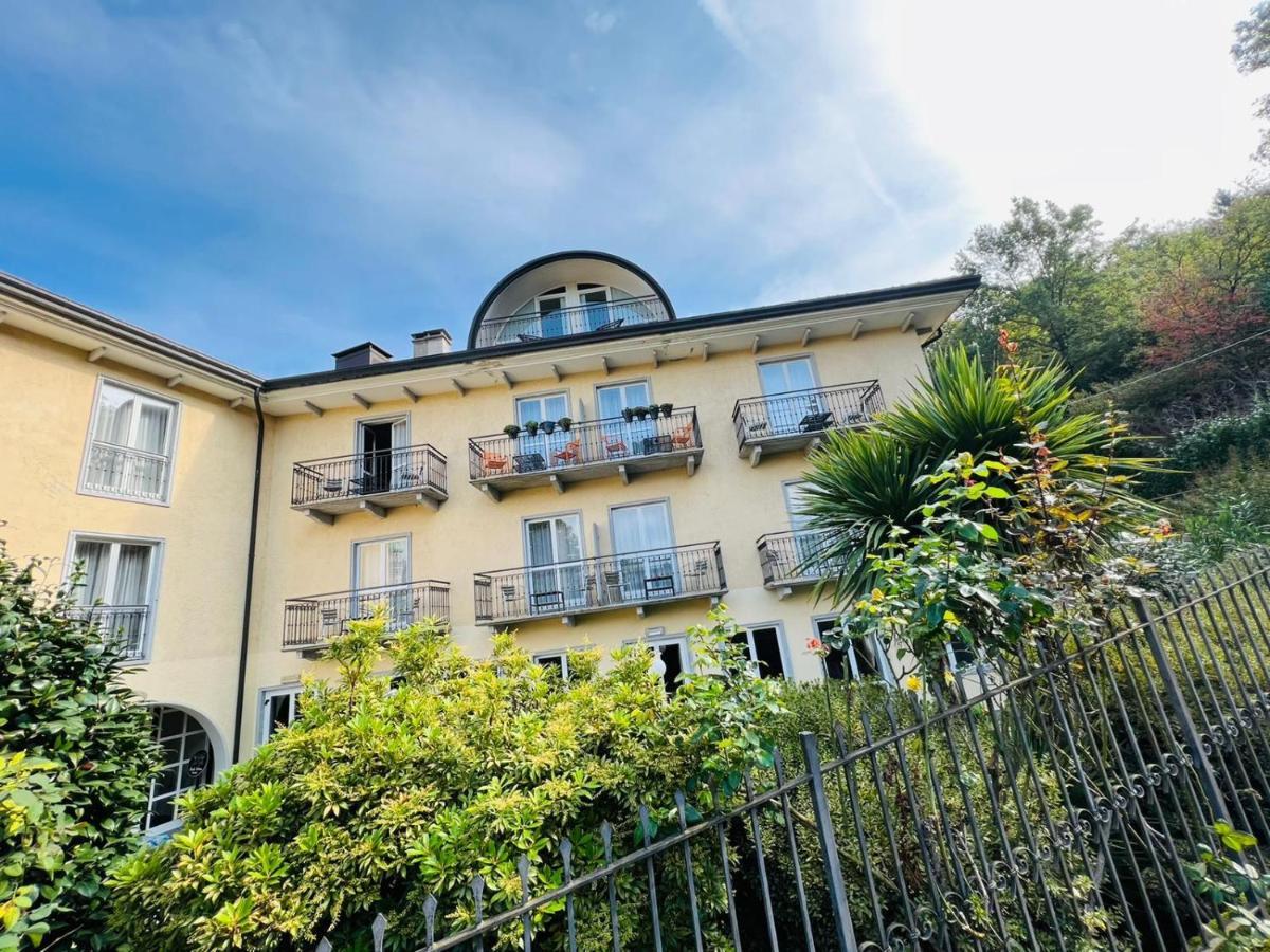 Hotel Garni Santa Caterina Орта Сан Джулио Екстериор снимка