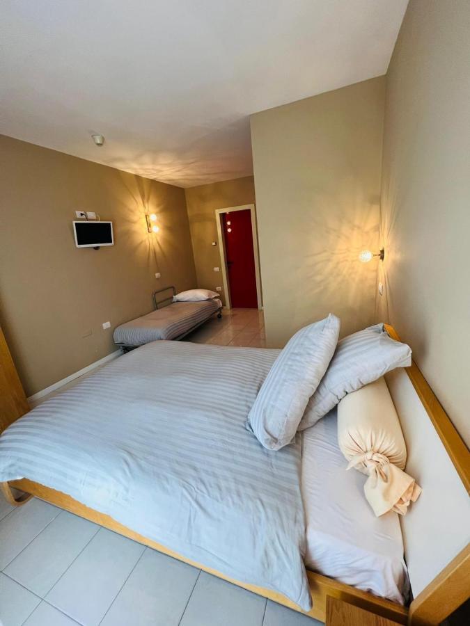 Hotel Garni Santa Caterina Орта Сан Джулио Екстериор снимка