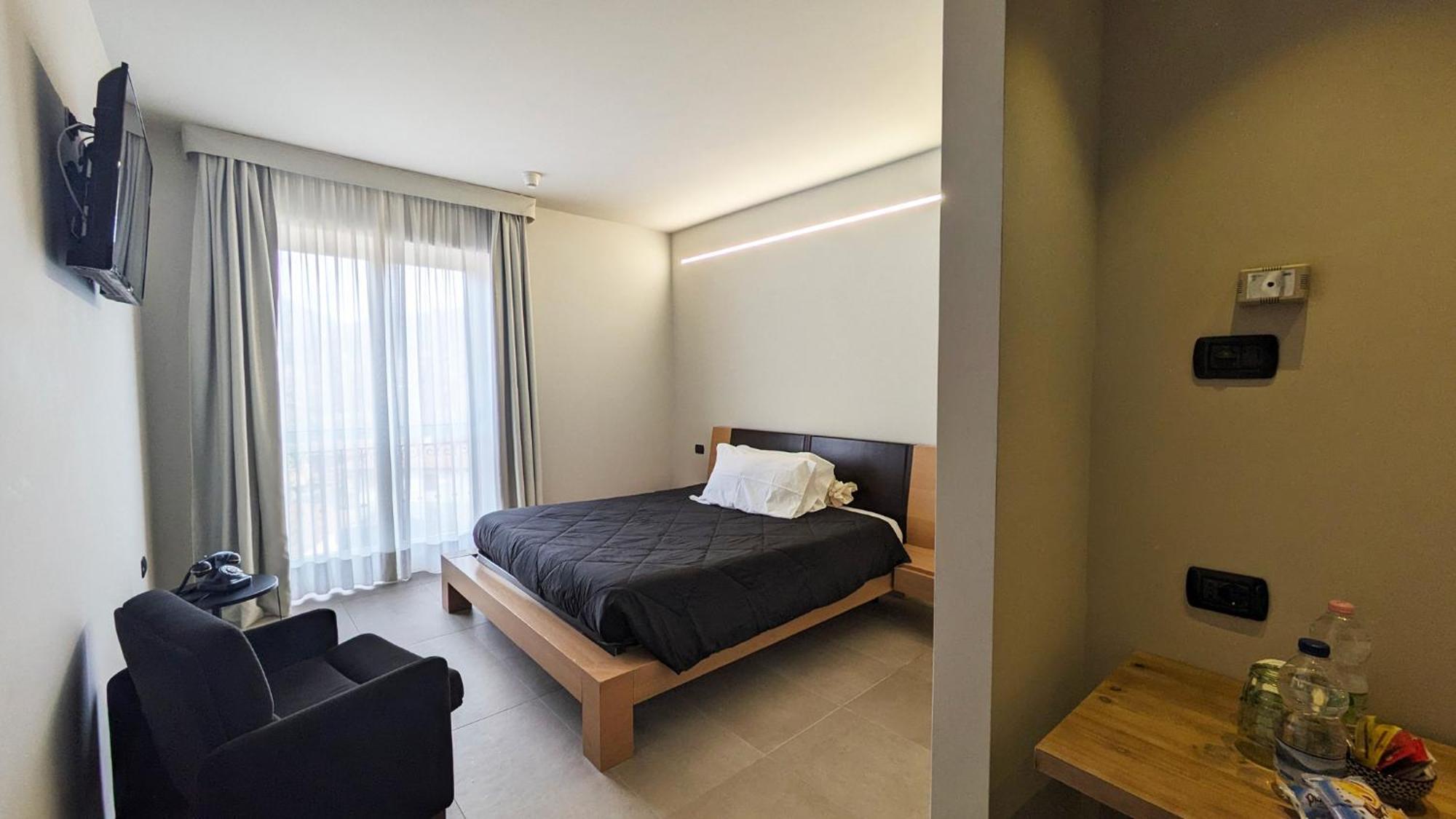 Hotel Garni Santa Caterina Орта Сан Джулио Екстериор снимка
