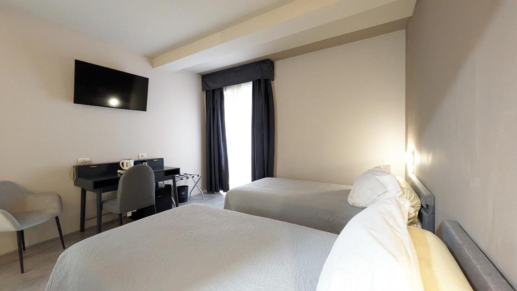 Hotel Garni Santa Caterina Орта Сан Джулио Екстериор снимка