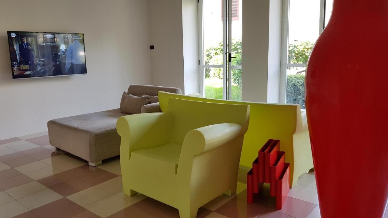 Hotel Garni Santa Caterina Орта Сан Джулио Екстериор снимка
